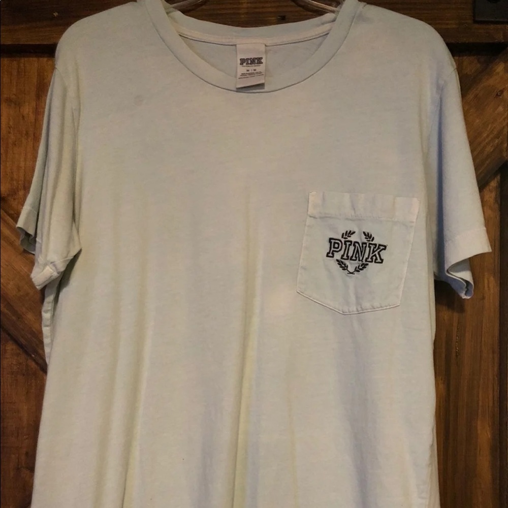 vs pink campus tee size med